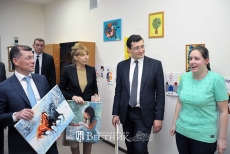 Максим Топилин и Глеб Никитин посетили ресурсный центр для детей с особенностями развития в Автозаводском районе