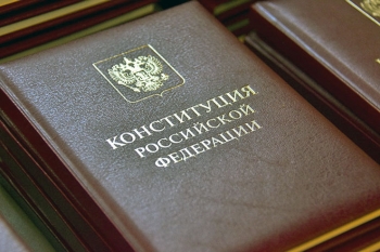 Путин одобрил идею закрепить в Конституции доступность медпомощи
