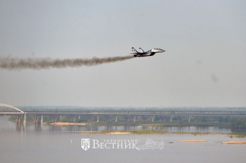 Глеб Никитин поблагодарил летчиков МиГ-29 за авиашоу
